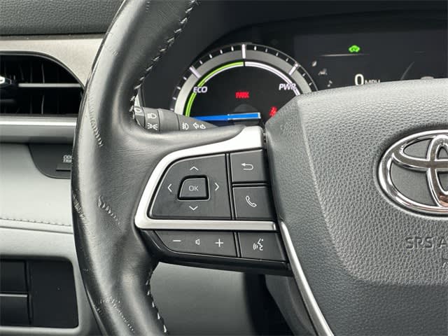 Thumbnail: 2022 Toyota Highlander - 19