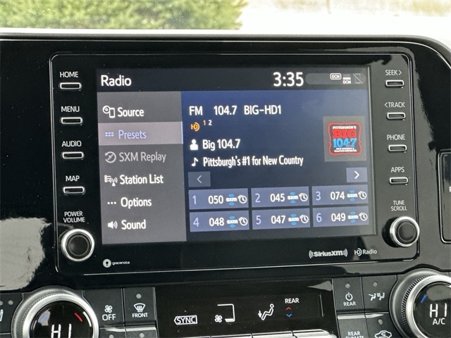 Thumbnail: 2022 Toyota Highlander - 14