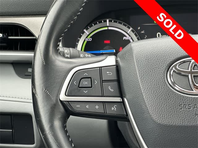 Thumbnail: 2022 Toyota Highlander - 19