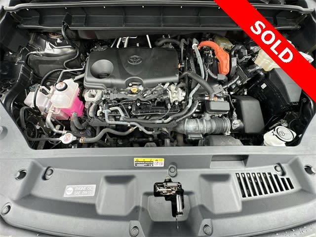 Thumbnail: 2022 Toyota Highlander - 9