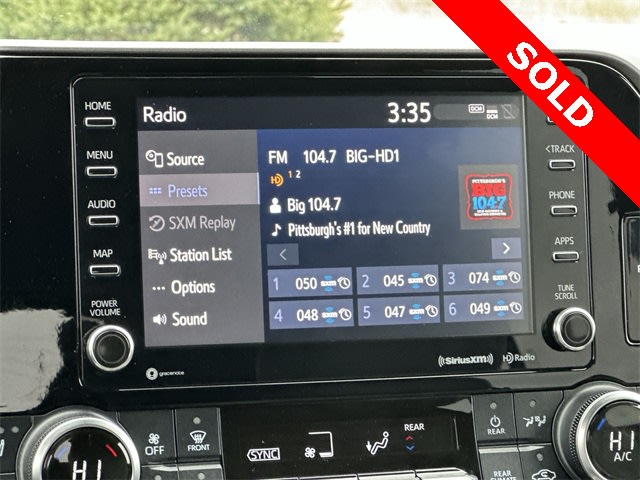 Thumbnail: 2022 Toyota Highlander - 14