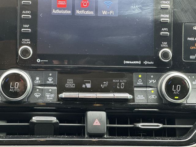 Thumbnail: 2020 Toyota Highlander - 21