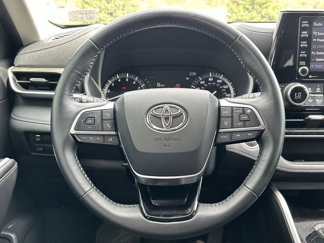 Thumbnail: 2020 Toyota Highlander - 2