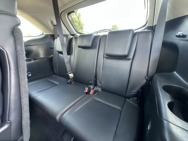 Thumbnail: 2019 Toyota Highlander - 27