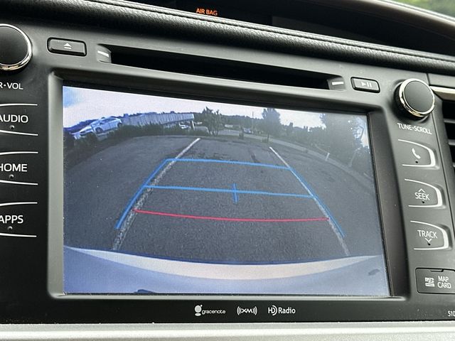 Thumbnail: 2016 Toyota Highlander - 21