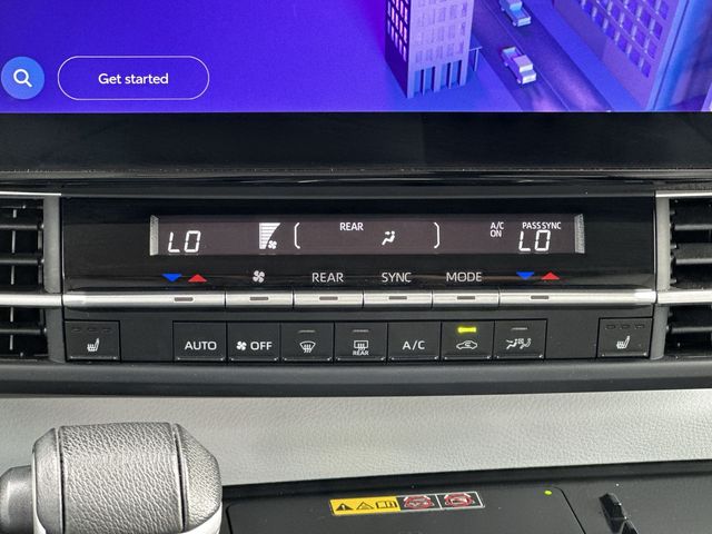 Thumbnail: 2025 Toyota Sienna - 7