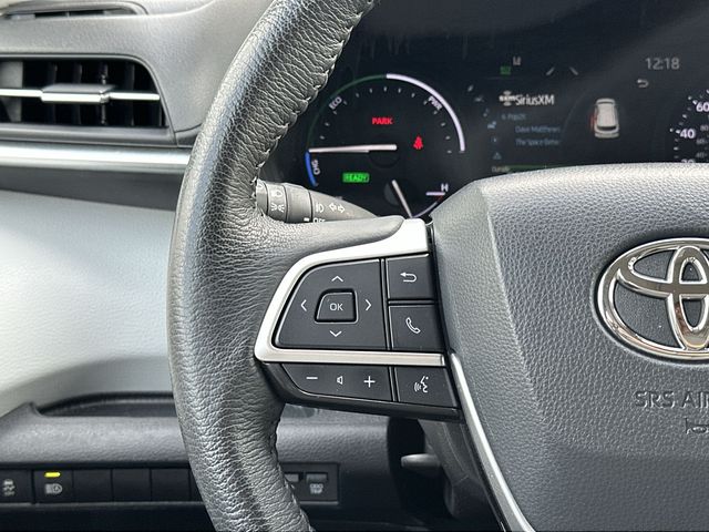Thumbnail: 2025 Toyota Sienna - 16