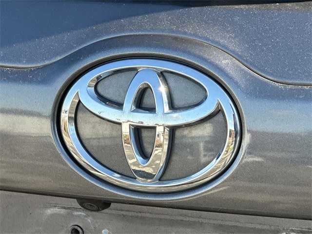 Thumbnail: 2017 Toyota Highlander - 7