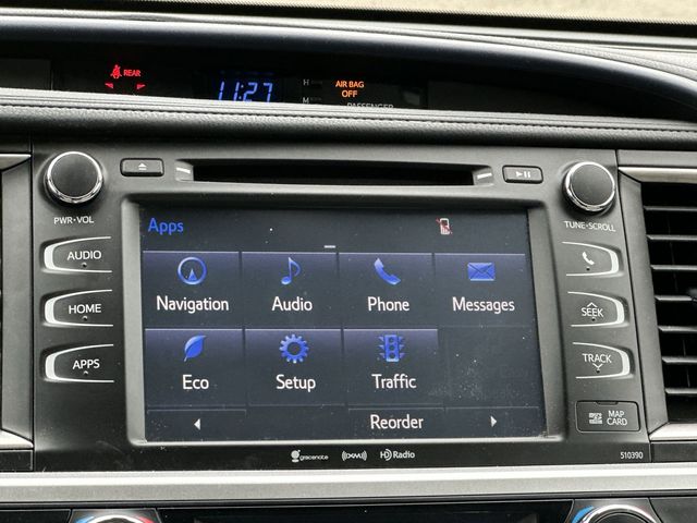 Thumbnail: 2019 Toyota Highlander - 20
