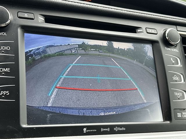 Thumbnail: 2019 Toyota Highlander - 21