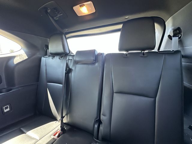 Thumbnail: 2022 Toyota Highlander - 11