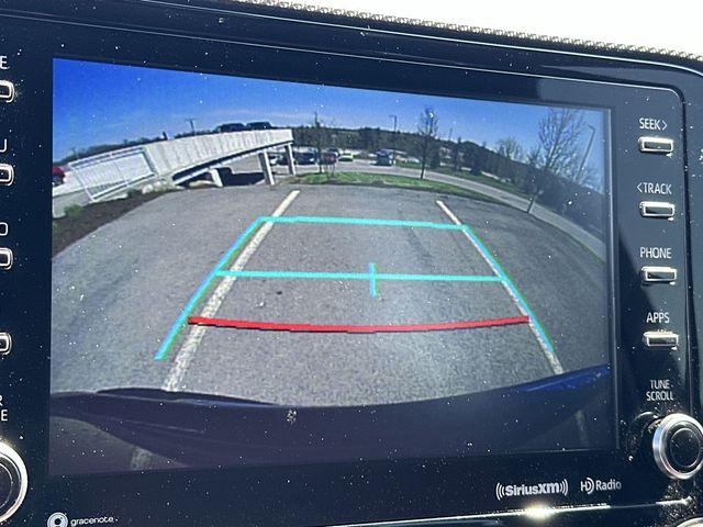 Thumbnail: 2022 Toyota Highlander - 19