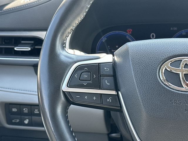 Thumbnail: 2023 Toyota Highlander - 15