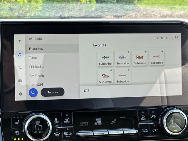 Thumbnail: 2023 Toyota Highlander - 11