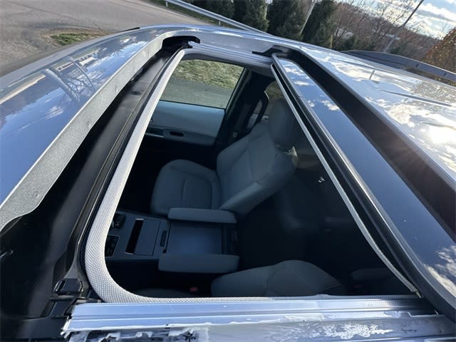 Thumbnail: 2025 Toyota Sienna - 17