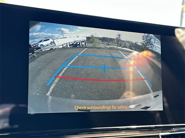 Thumbnail: 2025 Toyota Sienna - 22