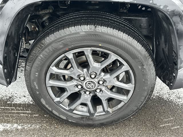 Thumbnail: 2023 Toyota Tundra - 8