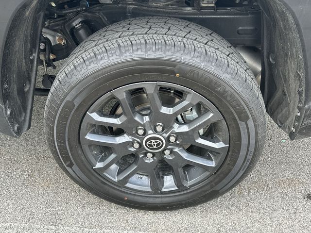 Thumbnail: 2023 Toyota Tundra - 8