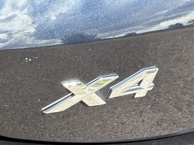 Thumbnail: 2023 BMW X4 - 31