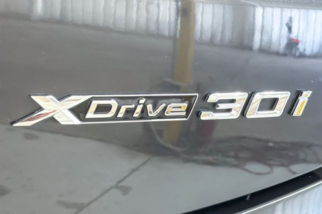 Thumbnail: 2023 BMW X4 - 7