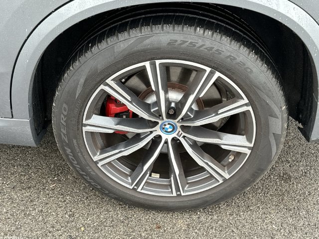 Thumbnail: 2024 BMW X5 - 8