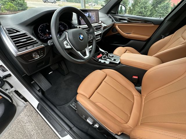Thumbnail: 2023 BMW X3 - 10