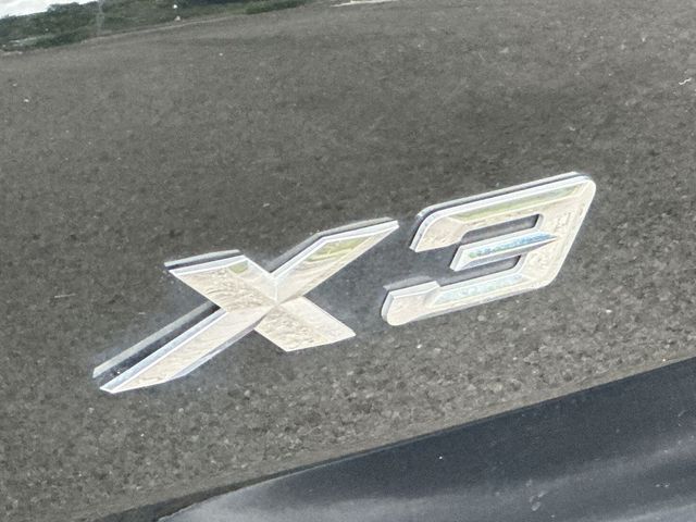 Thumbnail: 2022 BMW X3 - 21