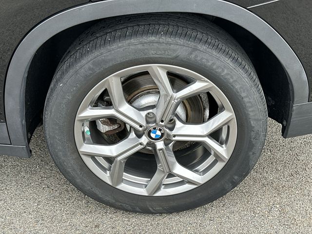 Thumbnail: 2022 BMW X3 - 8