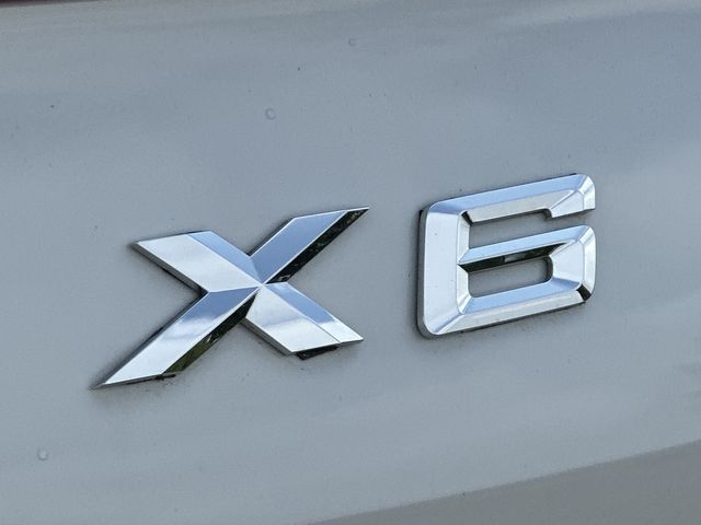 Thumbnail: 2023 BMW X6 - 14