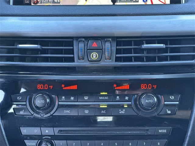 Thumbnail: 2015 BMW X5 - 21