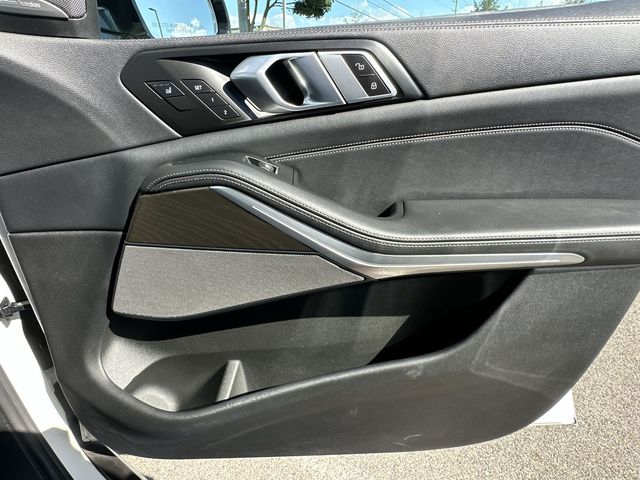 Thumbnail: 2023 BMW X5 - 27