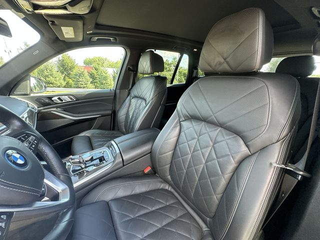 Thumbnail: 2023 BMW X5 - 10