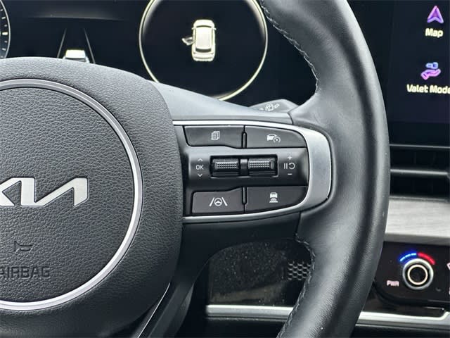 Thumbnail: 2023 Kia Sportage - 16