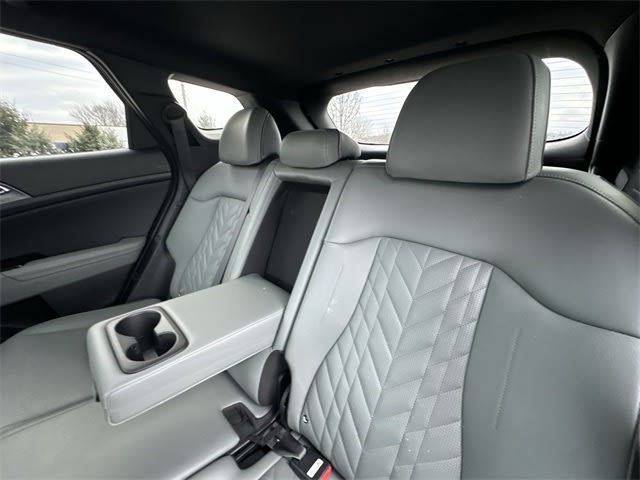 Thumbnail: 2023 Kia Sportage - 10