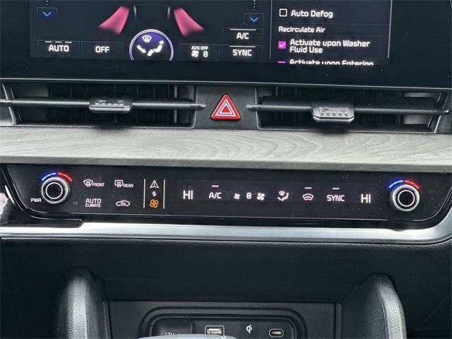 Thumbnail: 2023 Kia Sportage - 22