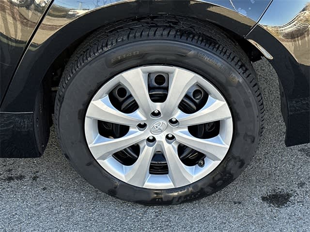 Thumbnail: 2022 Toyota Corolla - 8