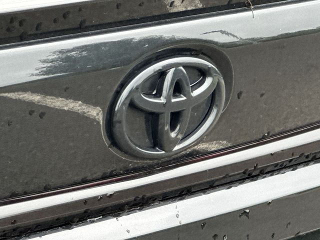 Thumbnail: 2022 Toyota Corolla - 6