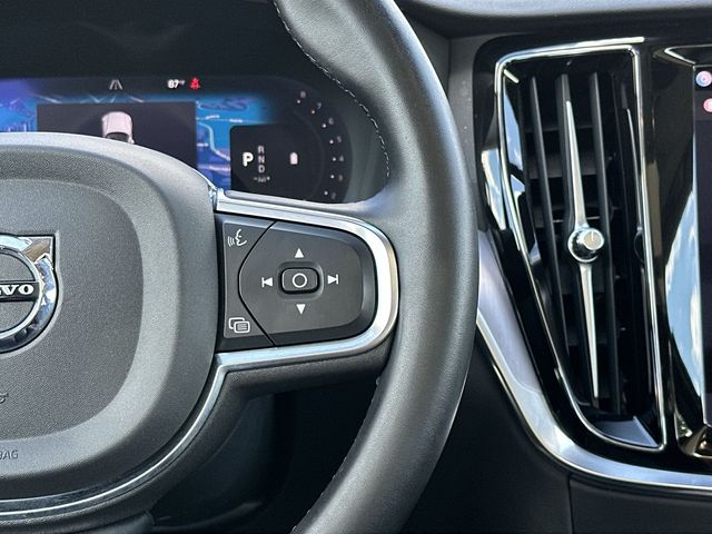 Thumbnail: 2024 Volvo S60 - 20