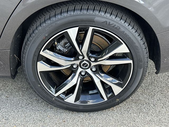 Thumbnail: 2024 Volvo S60 - 8