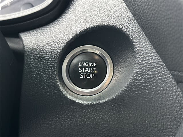 Thumbnail: 2023 Toyota Corolla Cross - 20