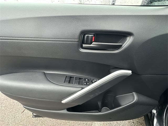 Thumbnail: 2023 Toyota Corolla Cross - 24