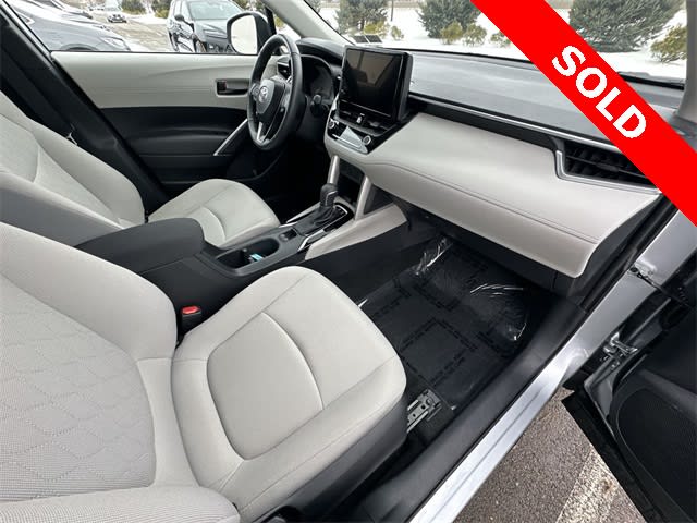 Thumbnail: 2024 Toyota Corolla Cross - 24