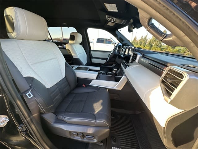 Thumbnail: 2024 Toyota Sequoia - 29