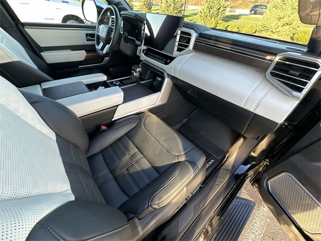 Thumbnail: 2024 Toyota Sequoia - 12