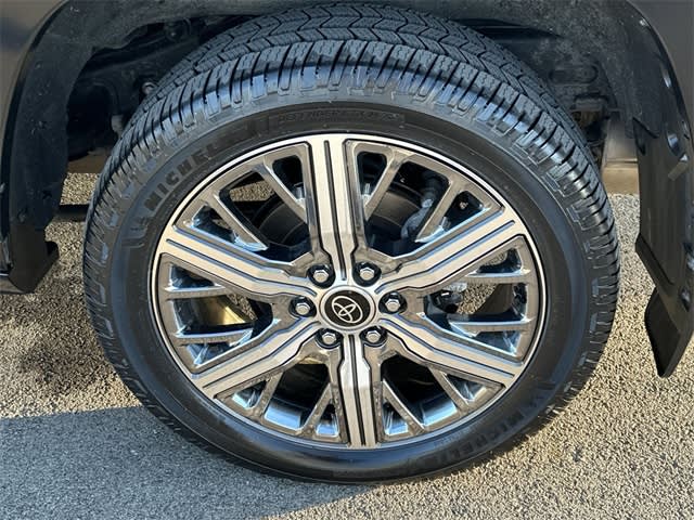 Thumbnail: 2024 Toyota Sequoia - 8