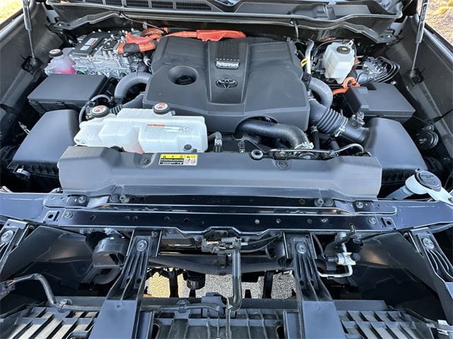 Thumbnail: 2024 Toyota Sequoia - 9