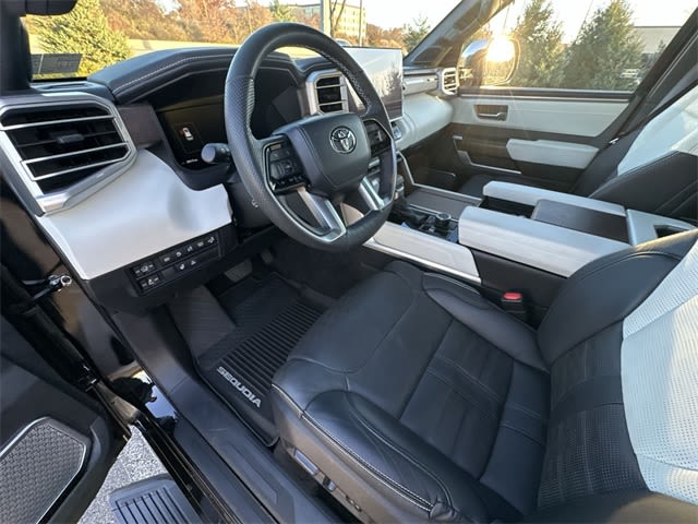 Thumbnail: 2024 Toyota Sequoia - 10