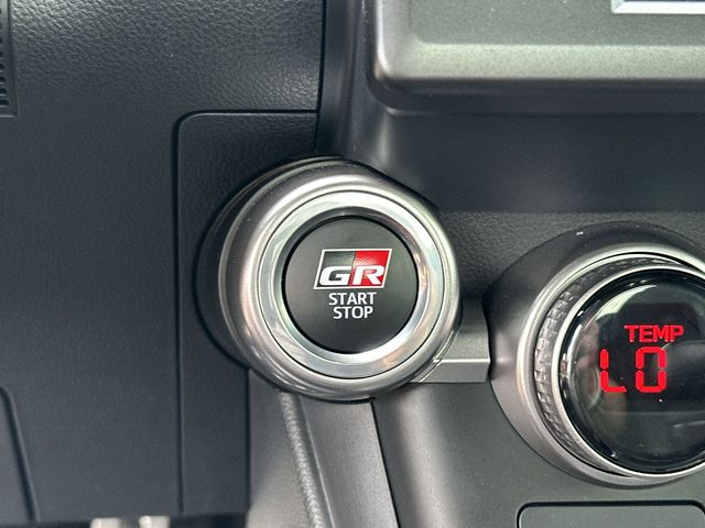 Thumbnail: 2026 Toyota GR86 - 21