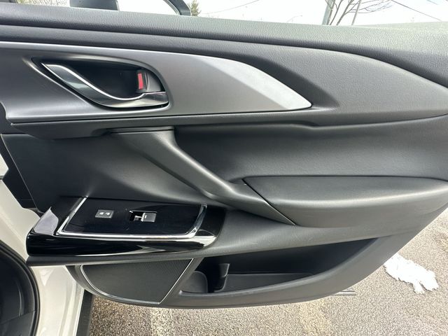 Thumbnail: 2022 Mazda CX-9 - 26