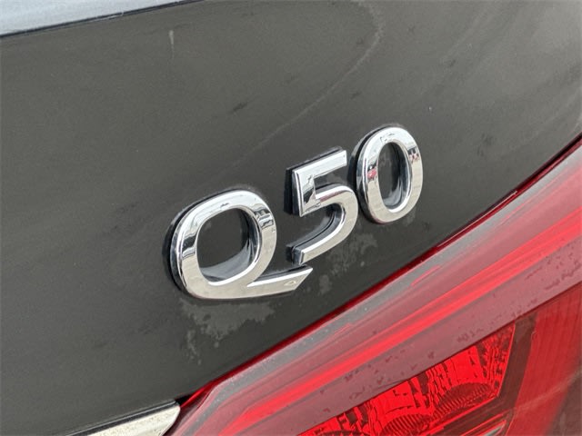 2021 INFINITI Q50 Signature Edition 7